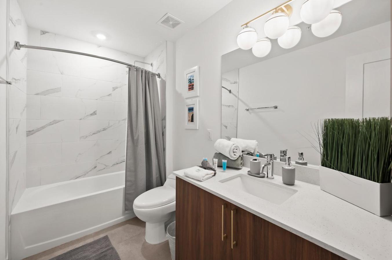 Beautiful Unit In Downtown Miami With Free Parking Leilighet Eksteriør bilde